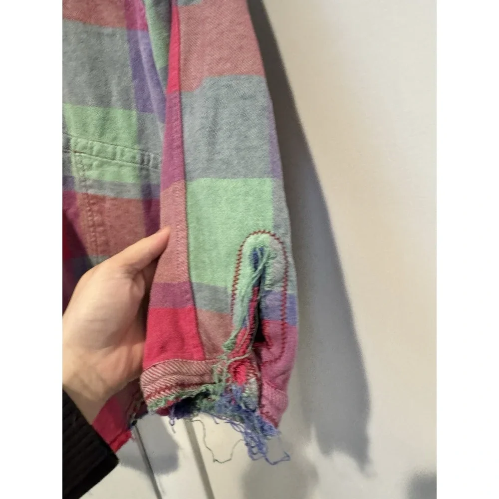 We The Free Women's Plaid Shirt Jacket Raw Hem Distressed Boho Pink Green S - Picture 8 of 13